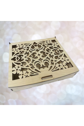 Decorative  keepsake box by Galloway Crafts